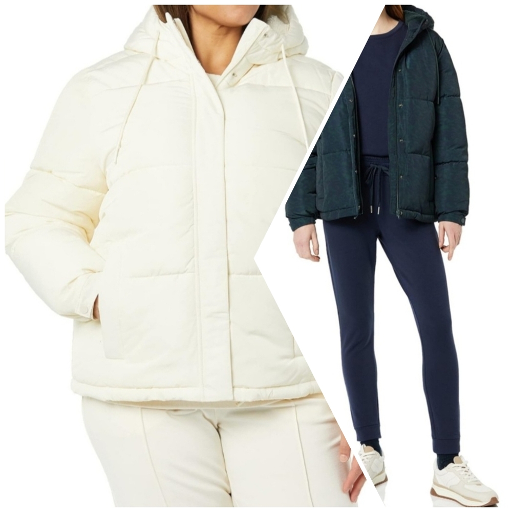Bundle of 2 Women's Cream and Army Green PufferJackets